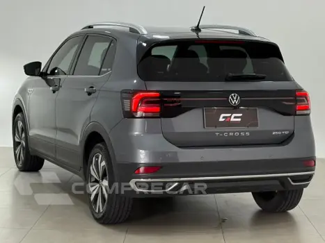 T-CROSS 1.4 250 TSI TOTAL FLEX HIGHLINE AUTOMÁTICO