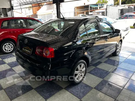 POLO SEDAN 1.6 MI 8V