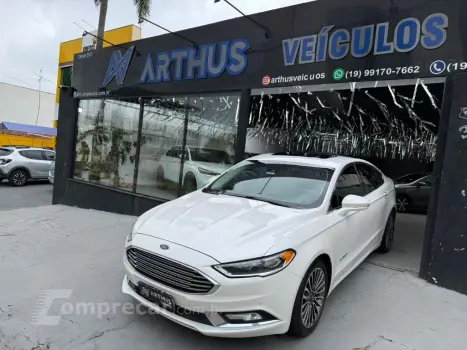 FORD Fusion Titanium 2.0 145cv Aut. (Híbrido) 4 portas