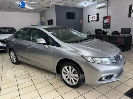 Honda CIVIC 1.8 LXS 16V 4 portas