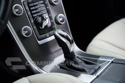 XC 60 2.0 T5  5p