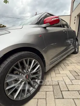 Swift Sport R 1.6 16V 5p Mec.