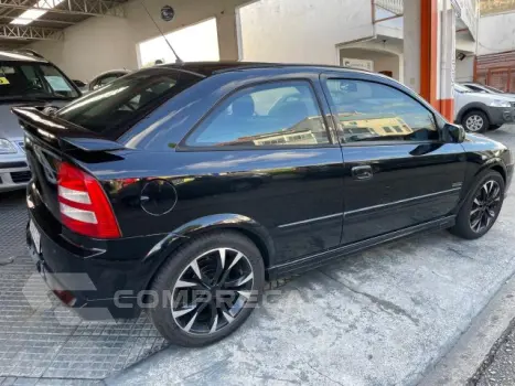 ASTRA HATCH - 2.0 MPFI ADVANTAGE 8V 2P MANUAL