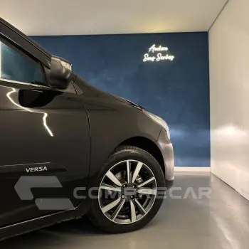 VERSA SL 1.6 16V FlexStart 4p Aut.