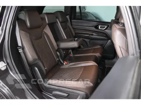 COMMANDER 1.3 T270 TURBO FLEX OVERLAND AT6