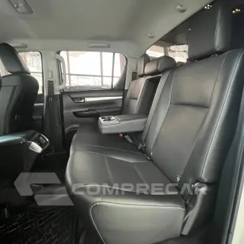 HILUX 2.8 D-4d Turbo CD SRX 4X4