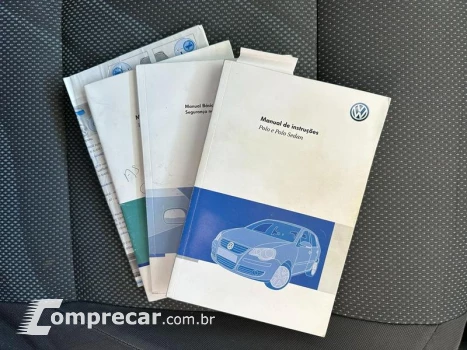 Volkswagen POLO SEDAN 1.6 4 portas
