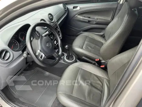 VOYAGE 1.0 MI Trendline 8V