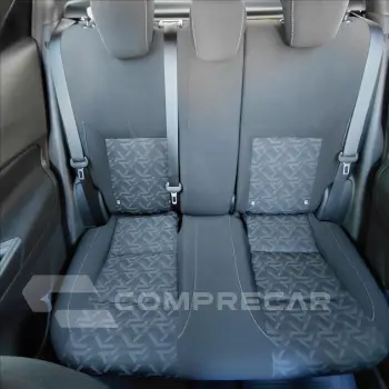 KICKS PLAY 1.6 16V FLEXSTART SENSE XTRONIC