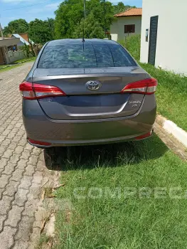 YARIS 1.5 16V Sedan XS