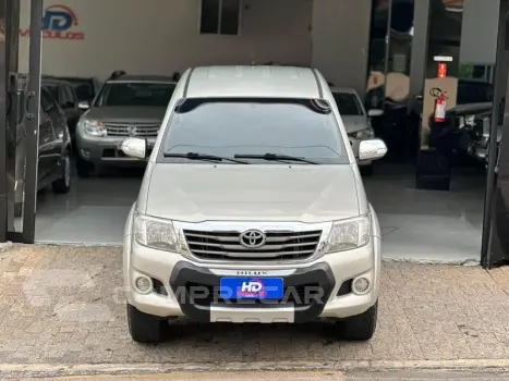 HILUX CD4X4 SRV