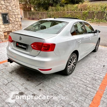 JETTA 2.0 TSI Highline 211cv