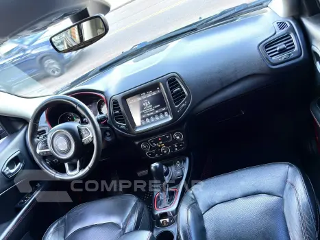 COMPASS 2.0 16V DIESEL TRAILHAWK 4X4 AUTOMÁTICO