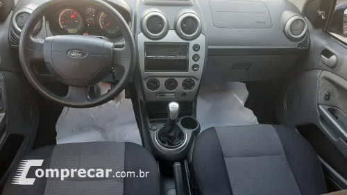 FIESTA 1.6 MPI Sedan 8V