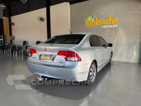 CIVIC 1.8 LXL 16V FLEX 4P MANUAL