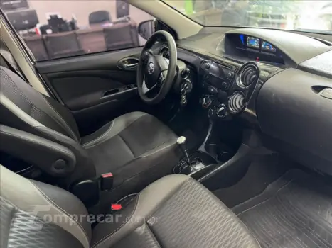 ETIOS 1.5 XS Sedan 16V