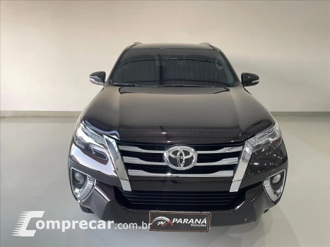 HILUX SW4 2.8 SRX 4X4 7 LUGARES 16V TURBO INTERCO