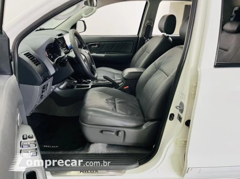 HILUX CD4X4 SRV