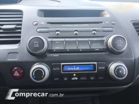 CIVIC - 1.8 EXS 16V 4P AUTOMÁTICO