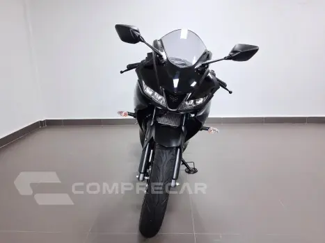 YAMAHA YZF R15