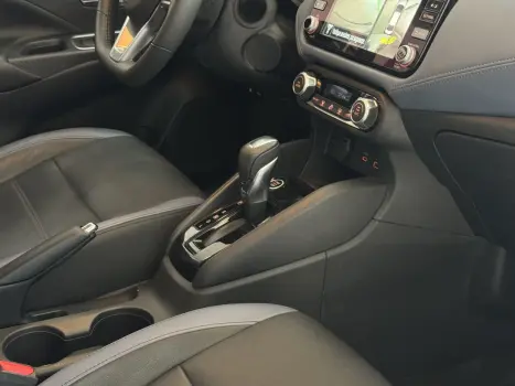 Versa Sedan 1.6 16V 4P FLEX EXCLUSIVE XTRONIC AUTOMÁTICO CVT