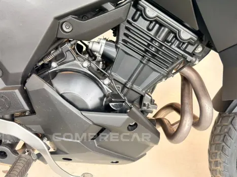 VERSYS-X 300