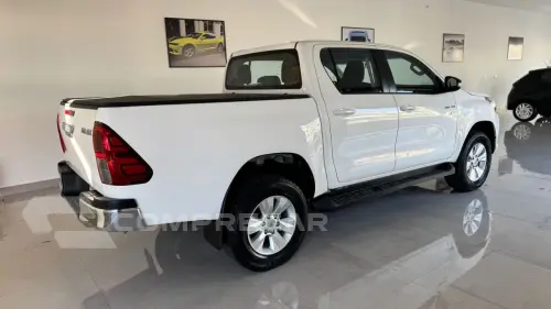 Hilux Caminhonete 2.7 16V 4P SR FLEX CABINE DUPLA