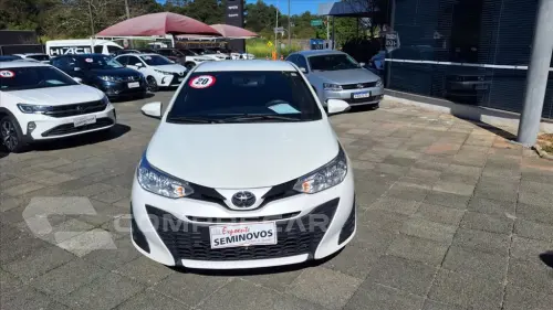 YARIS 1.5 16V FLEX XL PLUS CONNECT MULTIDRIVE