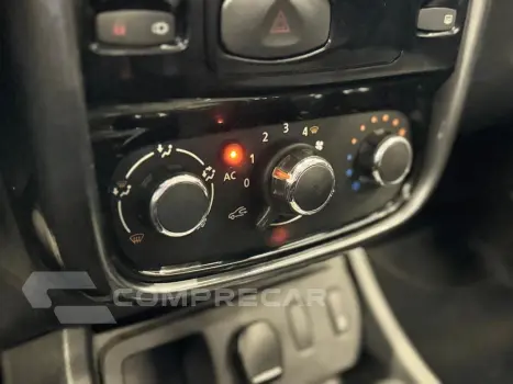 Duster 2.0 Dynamique 4X2 16V Flex 4P Automático