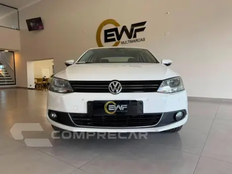 VOLKSWAGEN JETTA 2.0 TSI HIGHLINE DSG