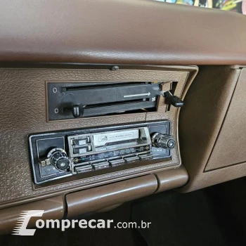 CARAVAN L 2.5 2P