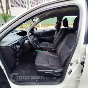 ETIOS X Plus Sedan 1.5 Flex 16V 4p Aut.