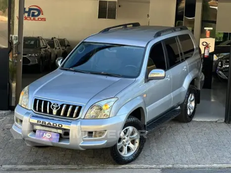 Toyota LAND CRUISER PR 4 portas