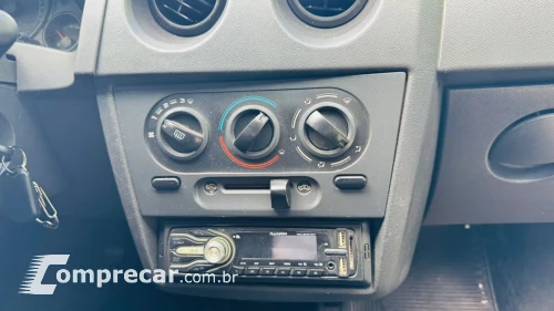 CELTA 1.0 MPFI Life 8V