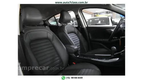 FASTBACK - 1.0 TURBO 200 CVT