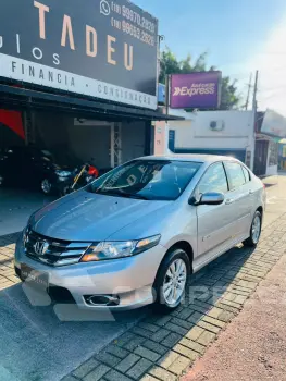 Honda CITY 1.5 I-vtec LX 4 portas