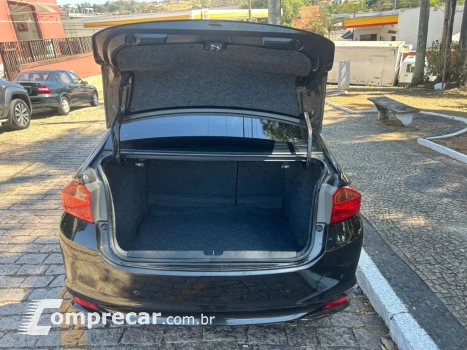 CITY Sedan EX 1.5 Flex 16V 4p Aut.