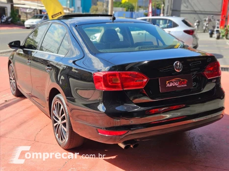 JETTA Highline 2.0 TSI 16V 4p Tiptronic