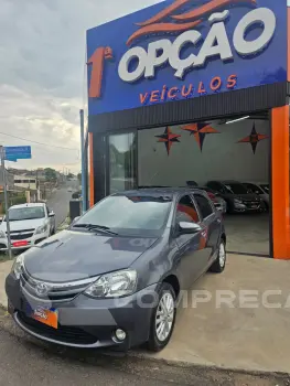 Toyota ETIOS XLS 1.5 Flex 16V 5p Mec. 4 portas