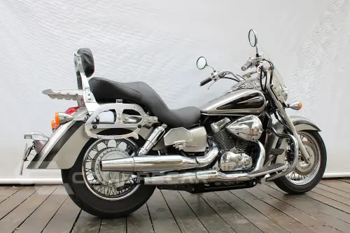 HONDA SHADOW 750