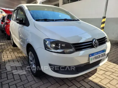 Volkswagen FOX - 1.0 MI TRENDLINE 8V 4P MANUAL 4 portas