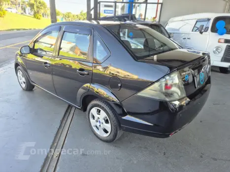 Fiesta Sedan SE 1.6 8V Flex 4p
