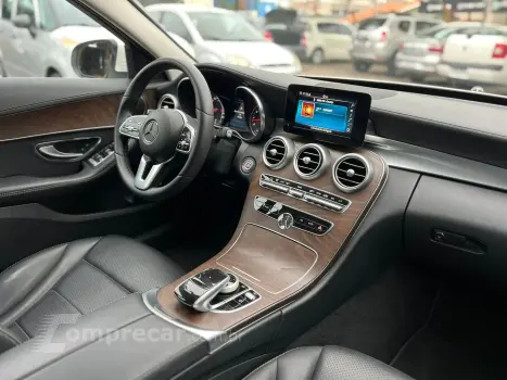 C 180 1.6 Cgi Gasolina Exclusive 9G-Tronic