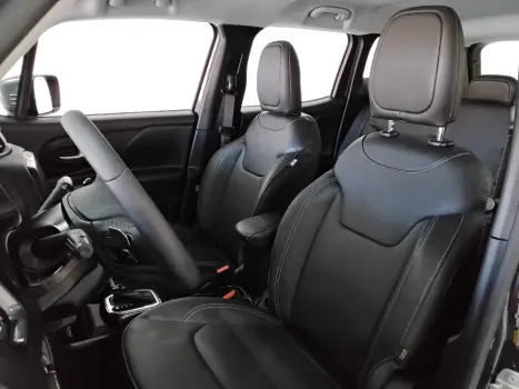 RENEGADE 1.3 T270 TURBO FLEX LONGITUDE AT6