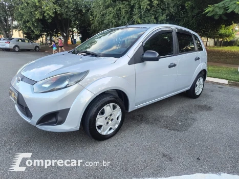 FORD FIESTA 1.0 Rocam 8V Novo 4 portas