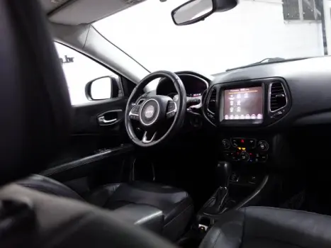 COMPASS - 2.0 16V LONGITUDE AUTOMÁTICO