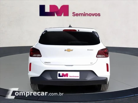 ONIX 1.0 TURBO FLEX LT AUTOMÁTICO