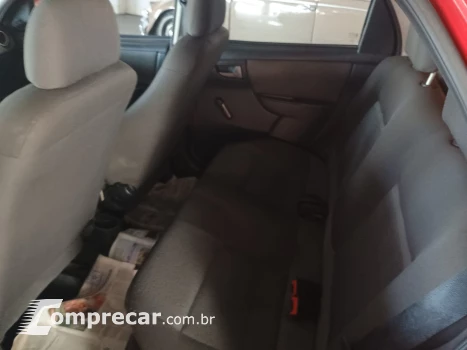 CELTA 1.0 MPFI LT 8V