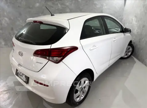 HB20 1.6 Comfort Plus 16V