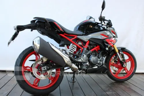BMW G 310 R